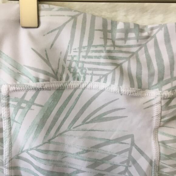 Jockey Mint Fern Leaf Plant Pattern Leggings - Picture 6 of 10